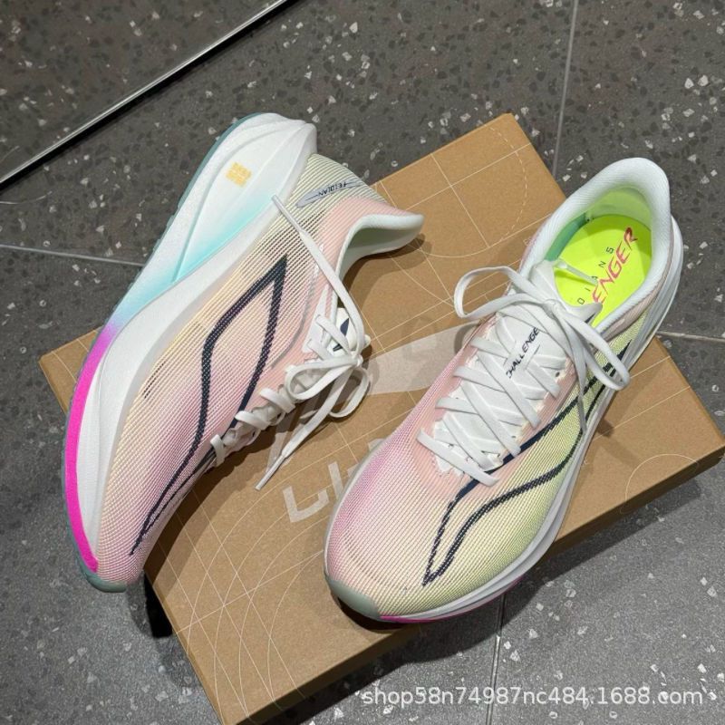 New Ultra-light Men's Sports S - Men'S Training Shoes 评论和价格
